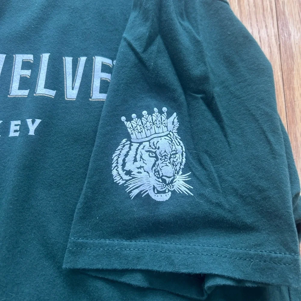 Proper No Twelve Irish Whiskey Green Short Sleeve T-Shirt Size XL - Picture 10 of 10